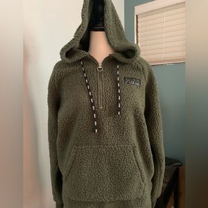 Victoria Secret’s PINK sherpa half zip hoodie